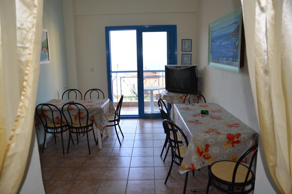 Appartement Alexia House à Neos Marmaras Extérieur photo