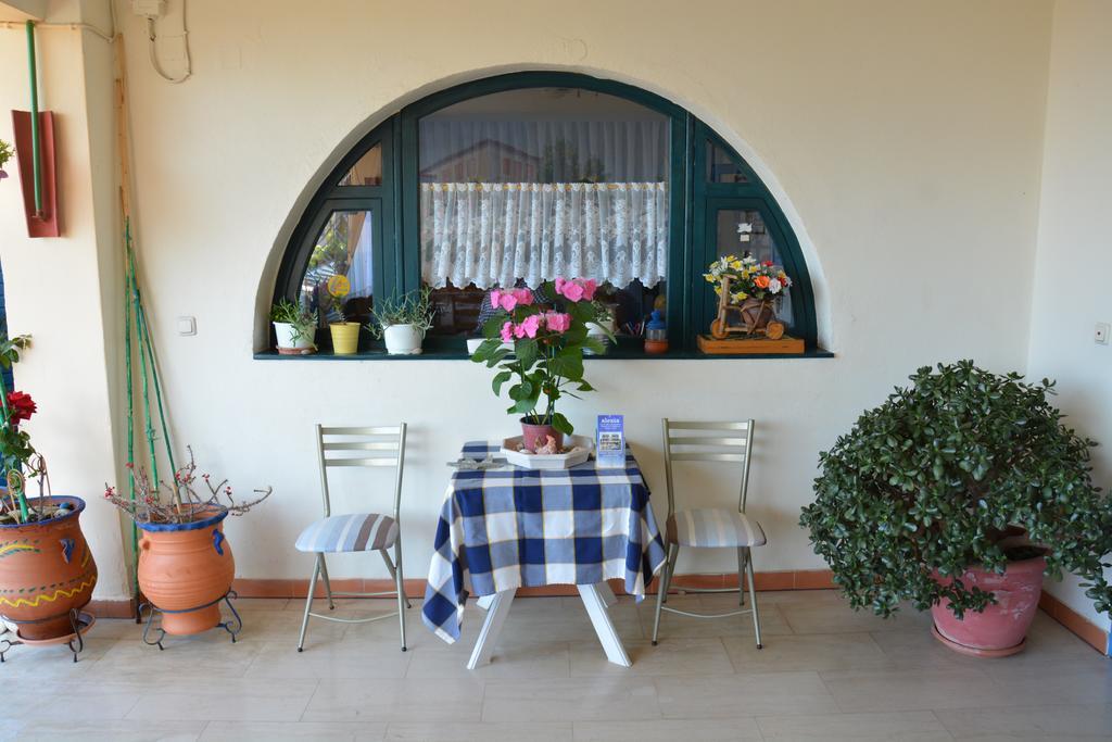 Appartement Alexia House à Neos Marmaras Extérieur photo